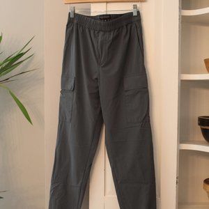 Banana Republic Relaxed Tapered Fit Cargo Joggers